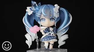 Nendoroid Snow Miku: Crystal Snow Ver. - Preorders Closing Soon! | Good Smile Company