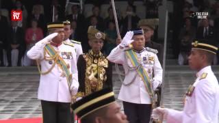 Symbolic royal send-off for Tuanku Abdul Halim and Tuanku Hajah Haminah