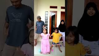 KUMPULAN VIDEO SHORT ZAHRA SRI APRILITA PART 98