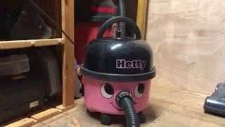 Cleaning out the Numatic nvdq572 with my Numatic Hetty