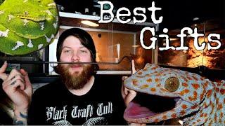 Top 5 Best Gift Ideas To Give To A Reptile Lover!