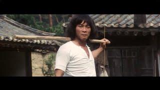 Monkey Stick Kung-Fu Fight (Hwang Jang lee vs Eddy Ko)