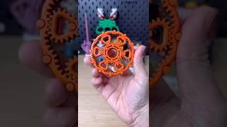 3D Printed Geometric Planetary Gears Spinner