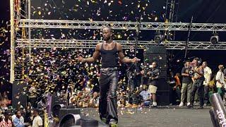 Black Sherif epically stormed TIDALRAVE with outstanding and creative performance as fans shout…