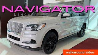 2024 Navigator L - Ceramic Pearl w Roast interior