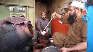 Mika Siri Pae | Very Famous Pae in Peshawar | Street Foods 4U