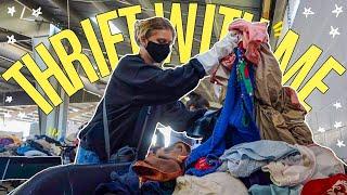 COME THRIFT WITH ME AT THE GOODWILL OUTLET | I only spent $6!!! + thrift store try on haul