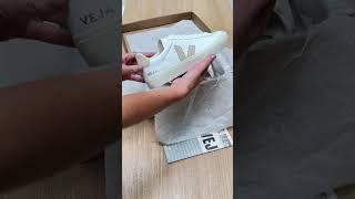 The campo #veja #vejasneakers #sneakers #unboxing #unboxingvideo