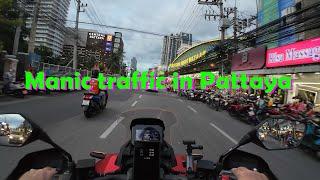 Episode 23 - On the hunt for an HDMI lead for a Raspberry Pi project. Thailand traffic mayhem!