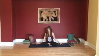 Neck & Shoulder Tune Up: 10min Yoga Flow with Melanie Caines