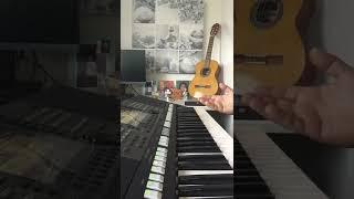 Nawfal Shamoun - Explaining How To Play Assyrian Song (Sleh Ally Metra) By Sargon Gabriel - Part 1.