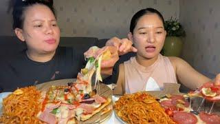 Mix Pork salami pizzअनि Korean Ramen Noodles mukbang