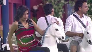 Priyanaka Jagga Pees Herself During The Task - Bigg Boss India - Big Brother Universe