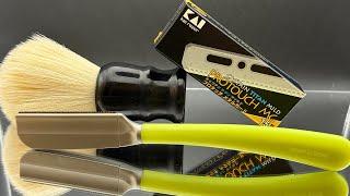 Learning how to shave with a straight razor & Kamisori. Video 1 of series.