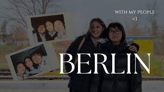 berlin with my people -- christmas market, hairtai humuus, and german beer (ENG SUB)