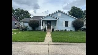 Charming Cottage in Saints Street Area!