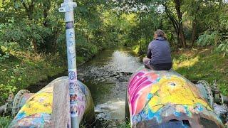 Pumpwerk Auslass - frei zugänglich - komischerweise Hochwasser Druckrohrleitung pumpt