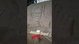 James Bond. Песчаные фигуры. #природа #жизньсовкусомсчастья #foryou #отдых #выставка #jamesbond