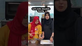 lets make chocolate bounty#hkrshorts #hkrbakingacademy #cakerecipe