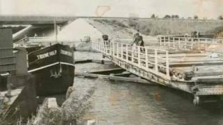 De draaibrug aan de Rijensestraatweg in Dongen.