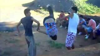 Tutorial Back Flip e Wall Flip - Parkour Piraúba - MG
