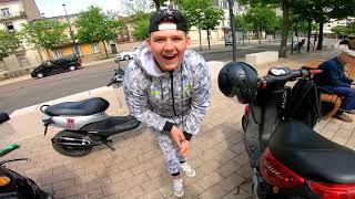 IL A TROUVÉ DES **** DANS SON SCOOTER  !!  ► Daily Observation N°23 ◄