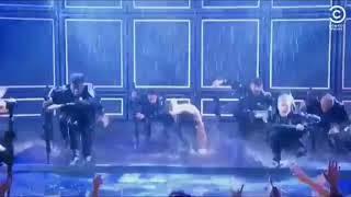 Tom Holland dancing on Rihanna's Umbrella