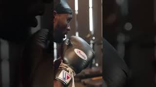 Terence Crawford training at the Mike Tyson Boxing Club 
