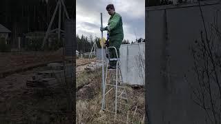 Бензиновый копер - крутая вещица! #строюзабор #забитьстолб