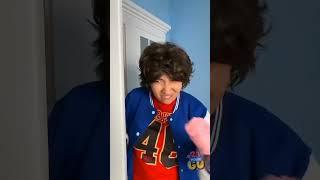 Brother VS Sister! Who will win?? The cotton candy war!