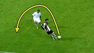 Neymar HUMILIATING Everyone For Santos