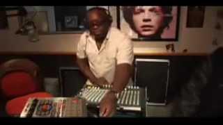 Mad Professor - What's Going On? - Live on FM 94/9 Radio (Marvin Gaye Dub Remix).flv