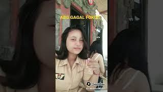 Abg kebuka baju