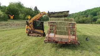 Square Hay Bobcat Accumulator