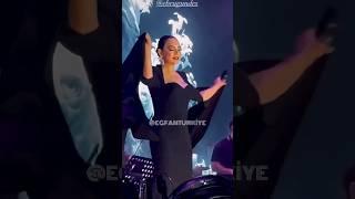 Ebru Gündeş’in neşeli halleri ve dansı