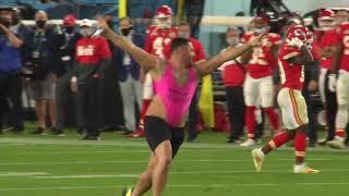 (Full Video) Super Bowl 55 Streaker with Kevin Harlan & Kurt Warner on the call!