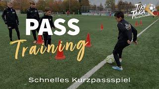 Schnelles Kurzpassspiel beim Talentfördertraining der Tiki Taka Fussballschule