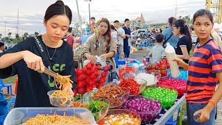 Amazing! Cambodian Street Food in Night Market - Noodles, Seafood, Crab, & More - Market Food Tour