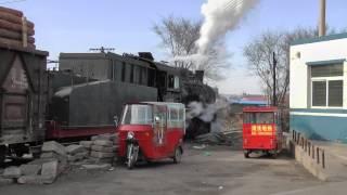 Chinese steam - SY 0770 struggles on slippery rails