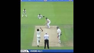 Mohammad Asif Sets Up Michael Clarke With Most Clever Swing Bowling