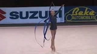 The elegant Viktoria MAZUR (UKR) 4 routines at THIAIS, FRANCE 2010.