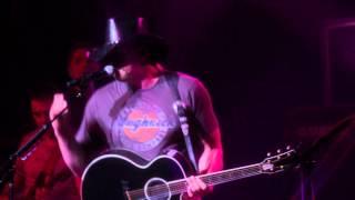 Trace Adkins: Songs & Stories Tour Vol. 1 "Love Buzz"