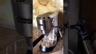 Новая кофеварка Delonghi!  Первая чашка кофе!!