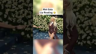 She wore a tablecloth to the Met Gala?! 