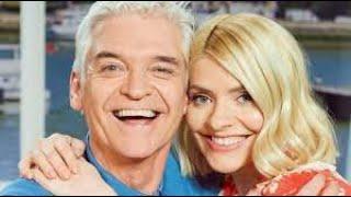 Phillip Schofield & Holly Willoughby - Daytime fakery: The answer is hidden in plain sight!!!