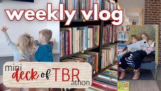 WEEKLY READING VLOG || Mini Deck of TBR-athon 2025!