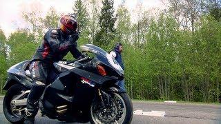 Suzuki GSX 1300R Hayabusa vs GSX R-1000 vs Nissan GT-R