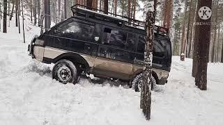 Delica offroad, автобус на бездорожье