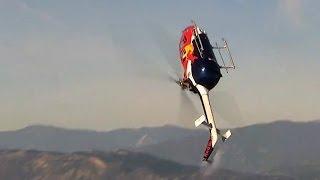 Stunning helicopter acrobatics - Chuck Aaron