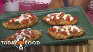 Sheet pan chicken parmesan: Get Giada De Laurentiis’ recipe!